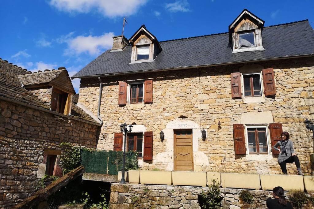 Maison Traditionnelle En Lozere Saint-Saturnin  Exterior photo